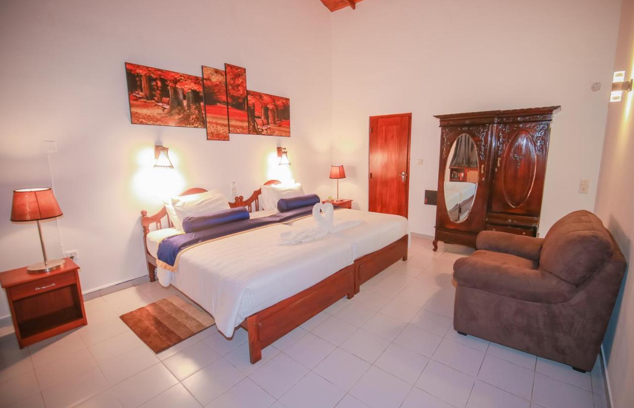 Villa Paradise Хіккадува Номер фото