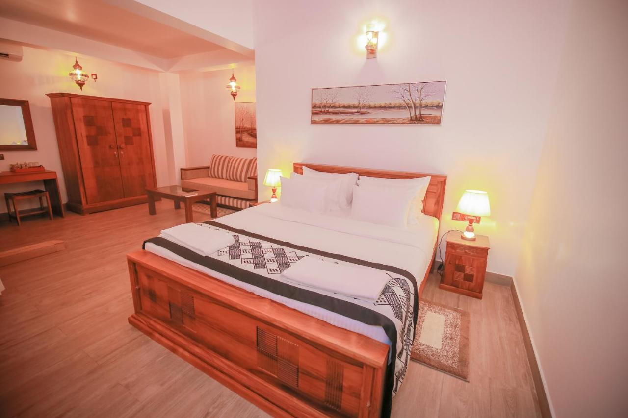 Villa Paradise Хіккадува Екстер'єр фото