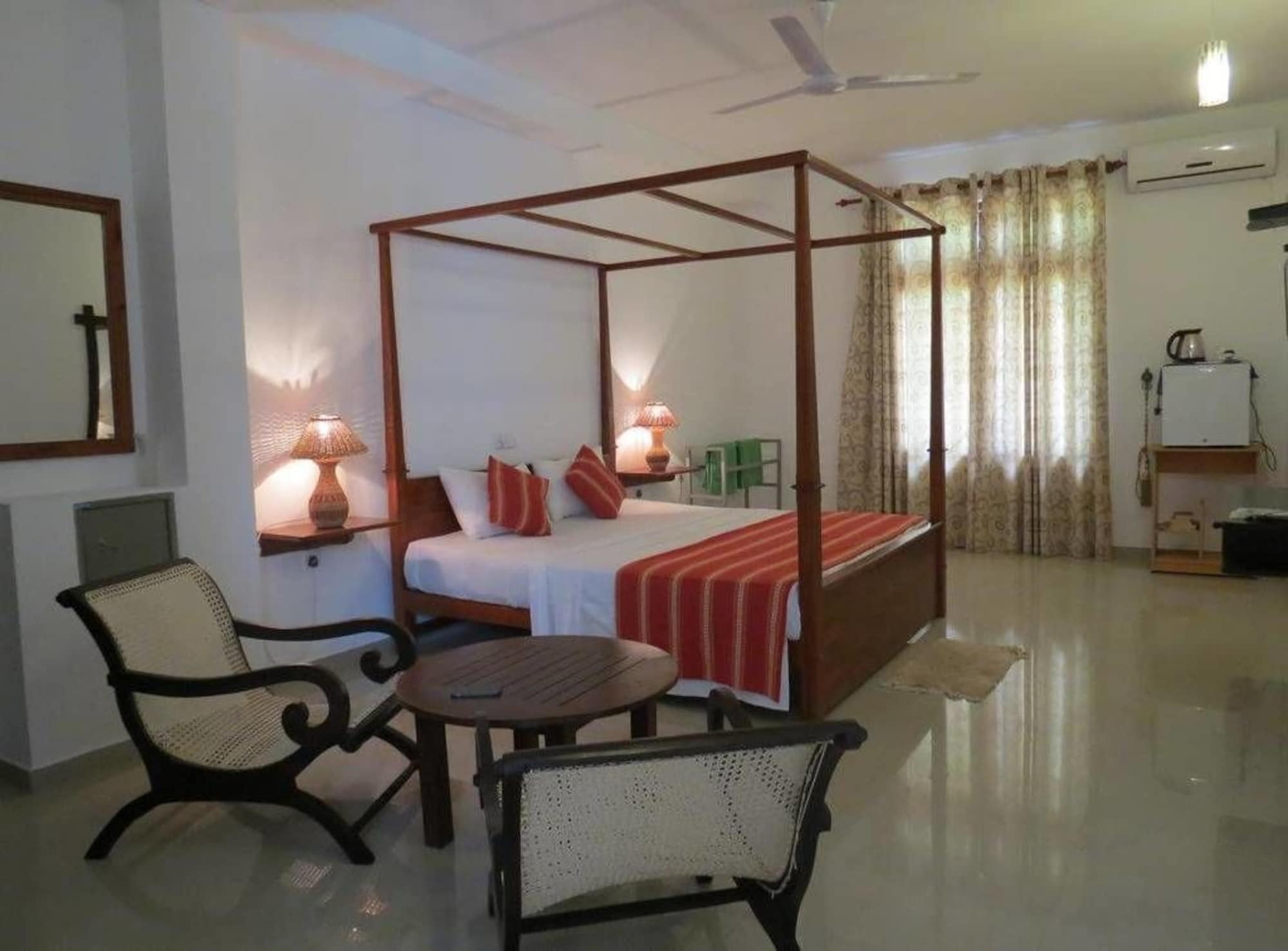 Villa Paradise Хіккадува Екстер'єр фото